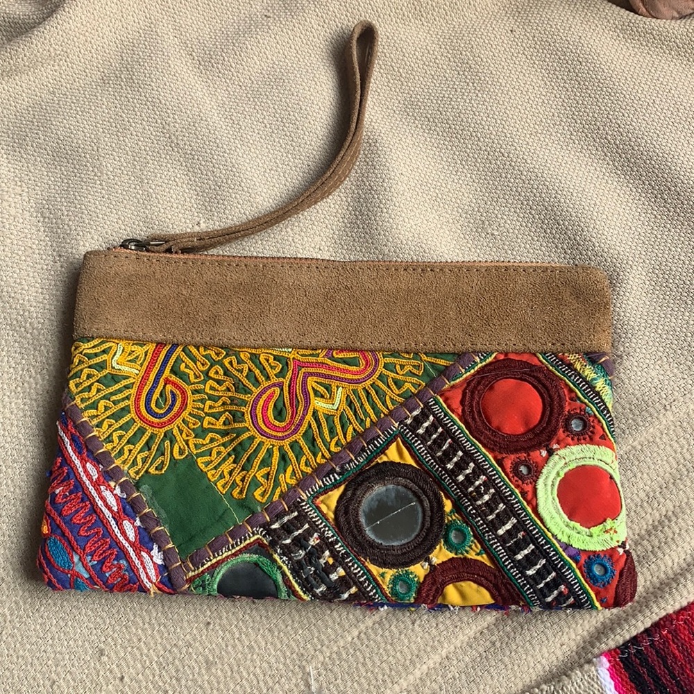 Shisha embroidery and suede clutch w zipper